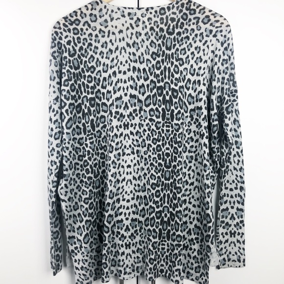 Animal Print Pullover - Picture 4 of 7